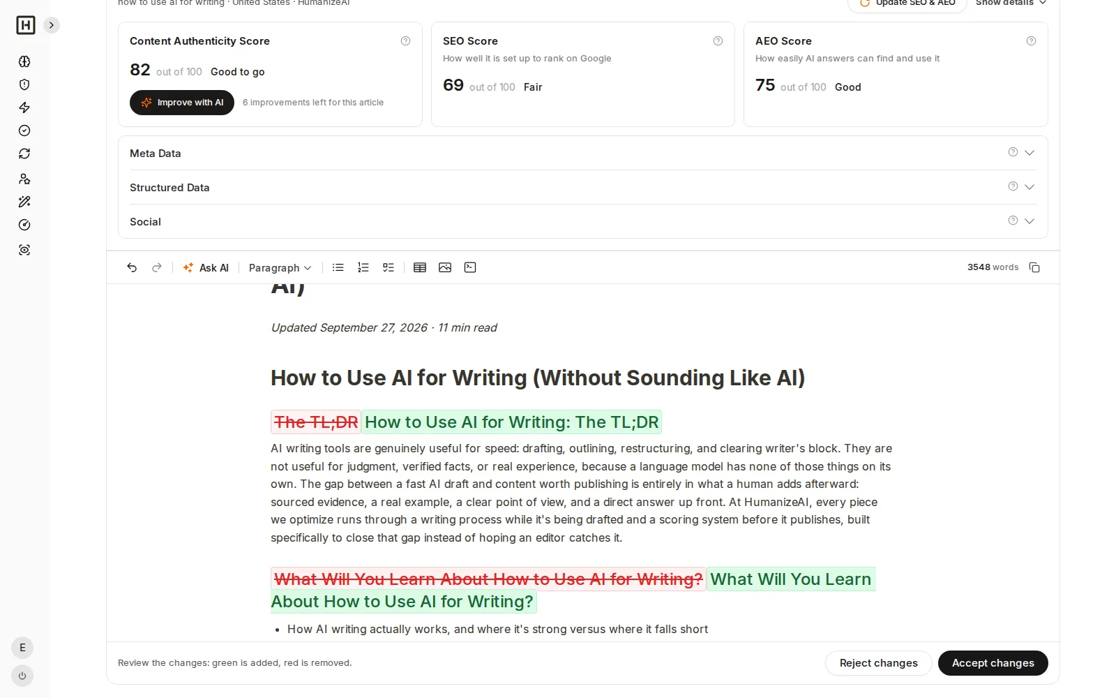 Optimized article with added text in green, removed text in red and the Accept changes button